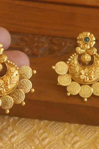 Matte finish temple earrings