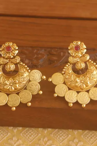 Matte finish temple earrings