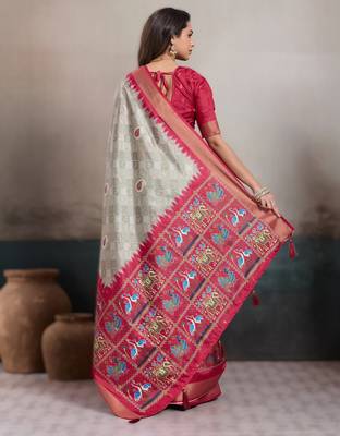 Grey elegant kalki silk blend digital print saree with unstitched blouse piece 2