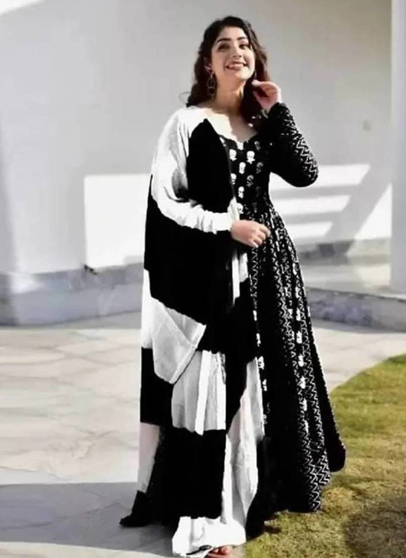 Jaipuri Black Anarkali Gown With Dupatta Set