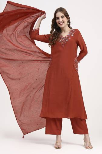 Yufta red mul chanderi silk thread work anarkali kurta trouser dupatta set