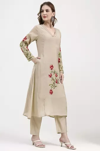 mul chanderi beige kurta dupatta pant set