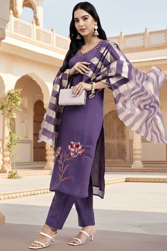 Yufta purple solid straight style chanderi silk lining kurta trouser dupatta set