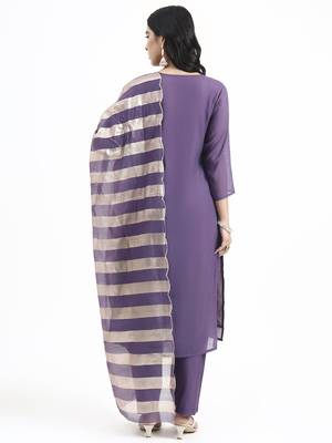  purple solid straight style chanderi silk lining kurta trouser dupatta set 3