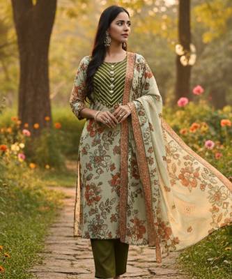  green lensing a line kurta trouser dupatta set 1