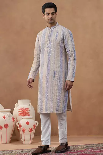 Beige cotton silk embroidered kurta for men's