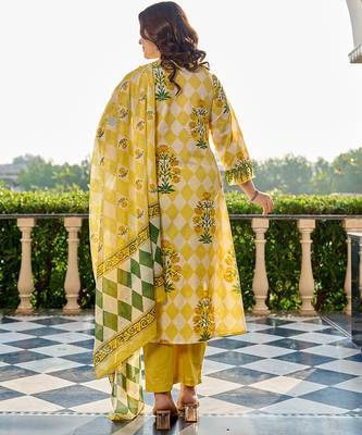  yellow floral and geometric a-line button yoke design kurta trouser dupatta set 3