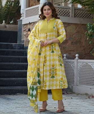  yellow floral and geometric a-line button yoke kurta trouser dupatta set 1