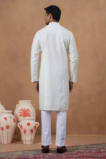White cotton silk embroidered kurta for men's