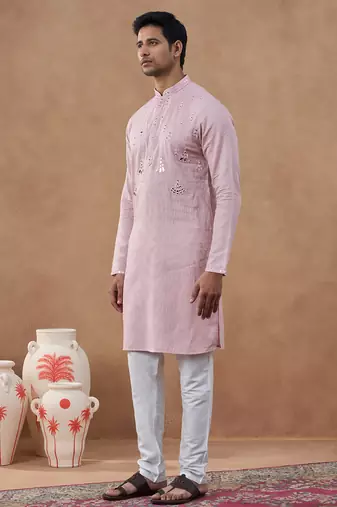 Pink cotton silk embroidered kurta for men's