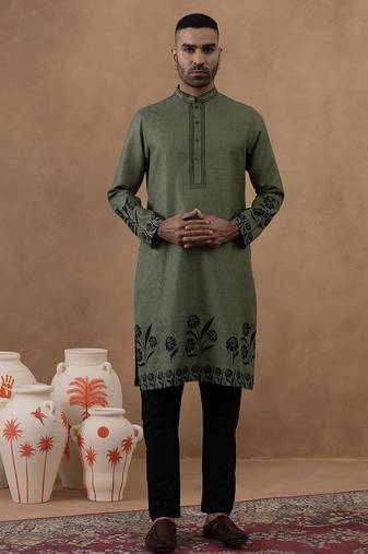 Green cotton silk embroidered kurta for men's