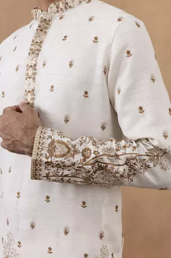 Beige cotton silk embroidered kurta for men's