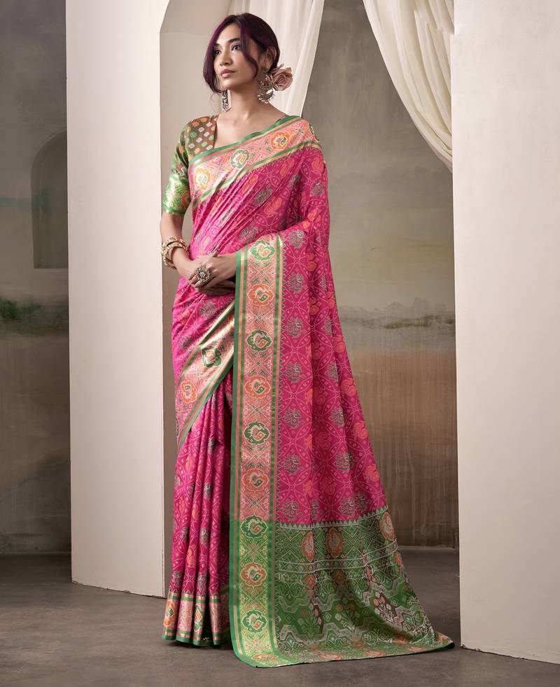 pink patola silk blend patola saree with unstitched blouse piece
