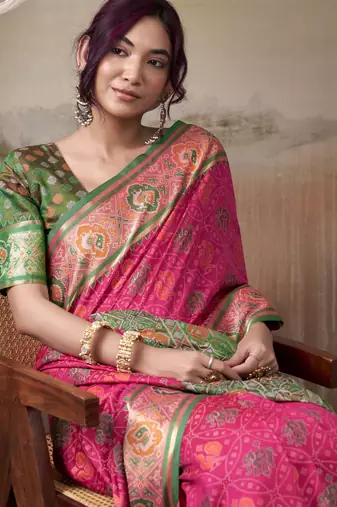 pink patola silk blend patola saree with unstitched blouse piece