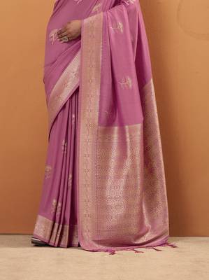 pink tissue silk blend woven saree with unstitched blouse piece 3