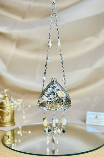 Batua viral nano clutch bag - antique gold