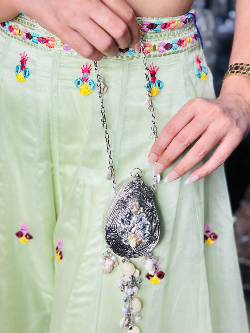 Avacado viral nano clutch bag - silver