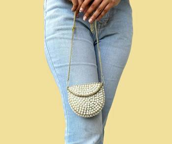 Moti clutch bag 3