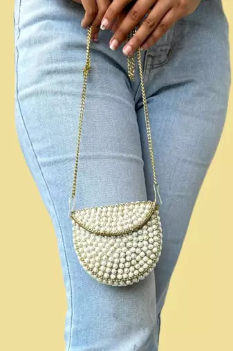 Moti clutch bag