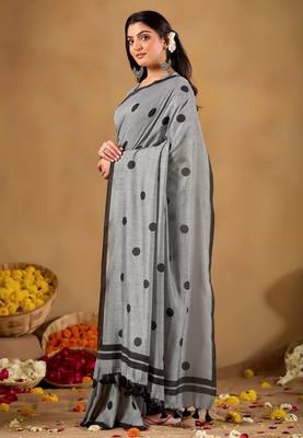 Raag varnam grey handloom print cotton saree 6