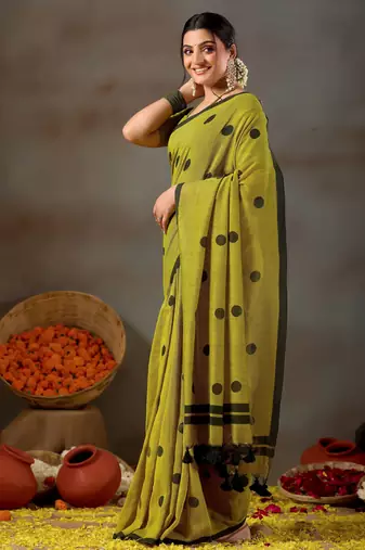 Raag varnam mehandi green handloom print cotton saree