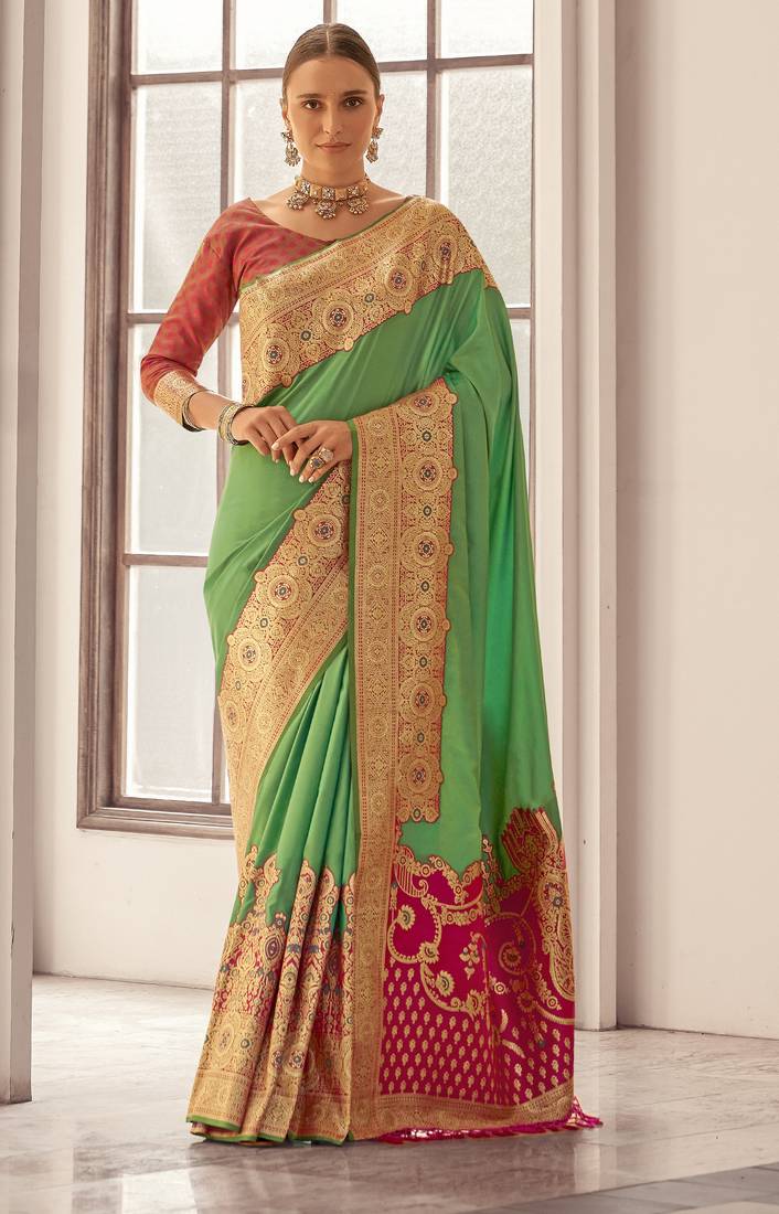 grey soft silk blend woven saree with unstitched blouse piece