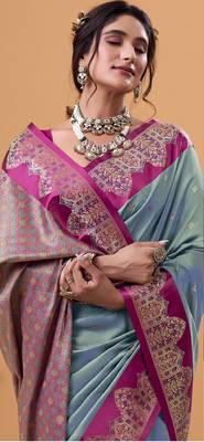 greytin silk blend woven saree with unstitched blouse piece 4