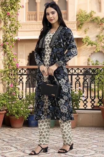  cream printed pure cotton straight black including jacket-style co-ord set