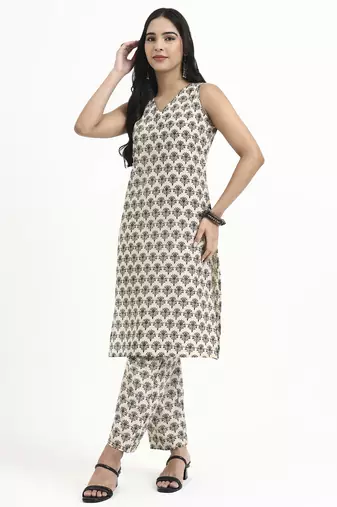  cream printed pure cotton straight black including jacket-style co-ord set