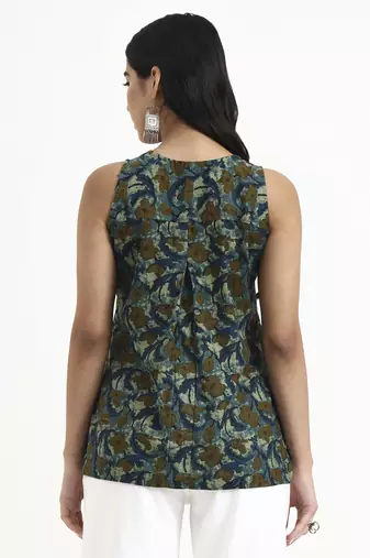  green cotton sleeveless flare top