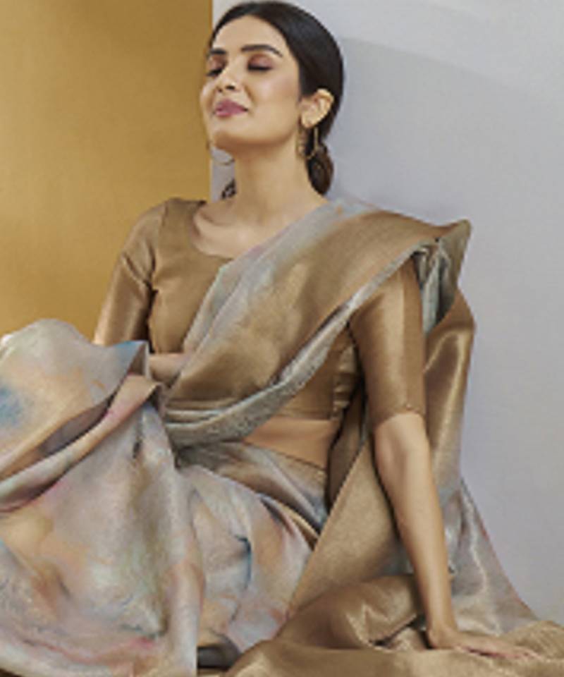 brown handloom silk blend woven saree with unstitched blouse piece