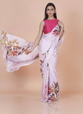 Lavender coloured floral abstract styled digital printed chinnon silk saree with blouse 4
