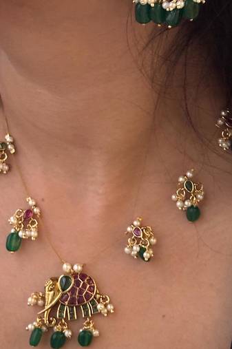 Invisible chain necklace set - gajanan