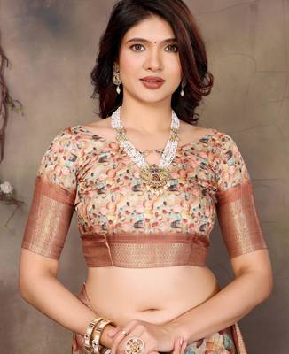 women's cream dola silk blend digital print saree with unstitched blouse piece 4