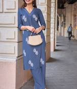 Floral Embroidered V-Neck Thread Work Straight Kurta With Palazzo