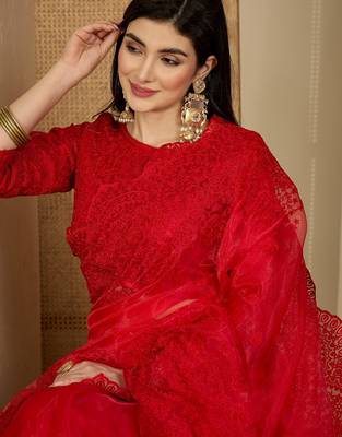 Women's red organza embroidered saree with unstitched blouse piece 2