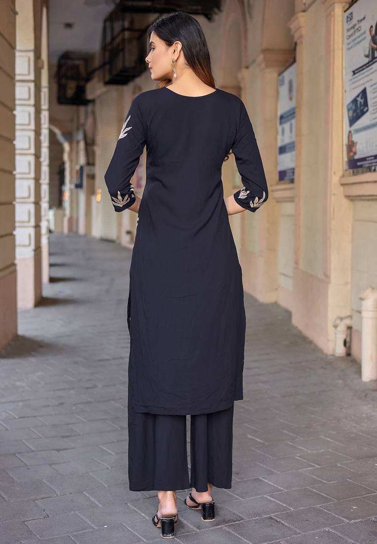 Floral Embroidered V-Neck Thread Work Straight Kurta With Palazzo