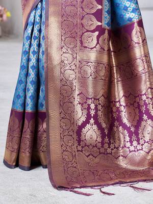 sky blue silk blend banarasi saree with blouse  3