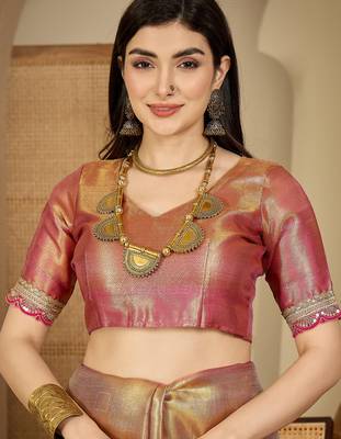 women's gold silk blend blend zari saree with unstitched blouse piece 4