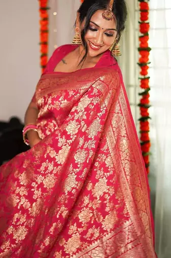 pink silk blend banarasi saree with blouse 