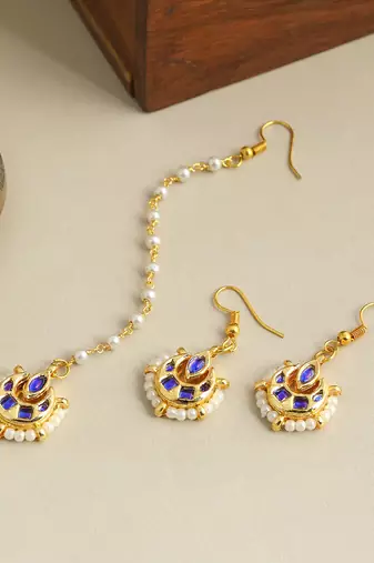 Gold plated kundan blue stones maang tikka