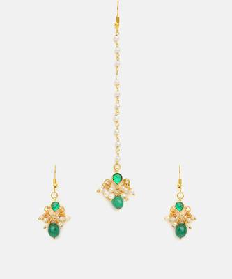 Gold plated kundan green stones maang tikka 3
