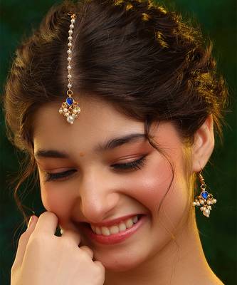 Gold plated kundan blue stones maang tikka 1
