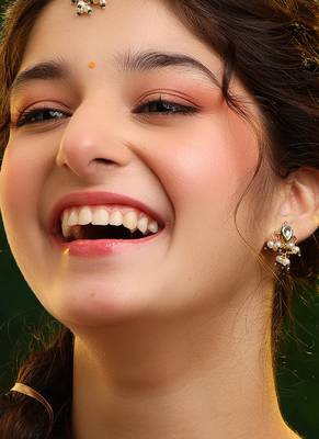 Gold plated kundan yellow stones maang tikka 1