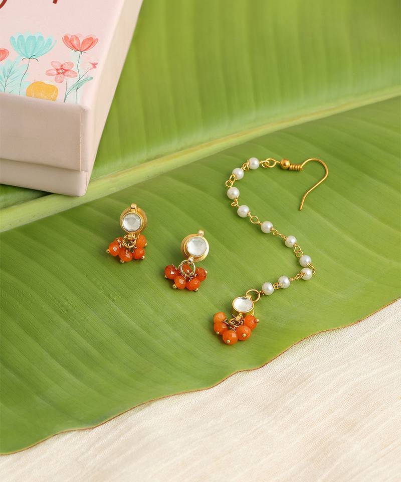 Gold plated kundan orange stones maang tikka