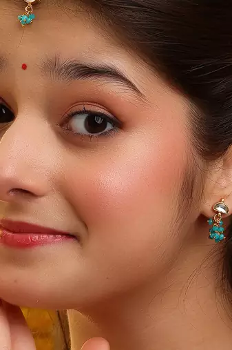 Gold plated kundan turquoise blue stones maang tikka