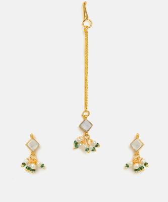 Gold plated kundan green stones maang tikka 3