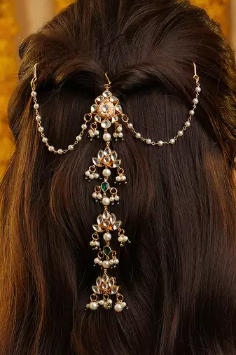 Gold plated kundan green stones hair clip