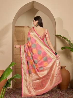 Women's peach organza zari woven saree with unstitched blouse piece 3