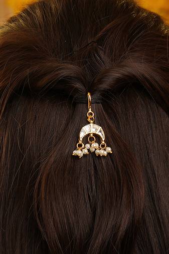 Gold plated kundan hair clip
